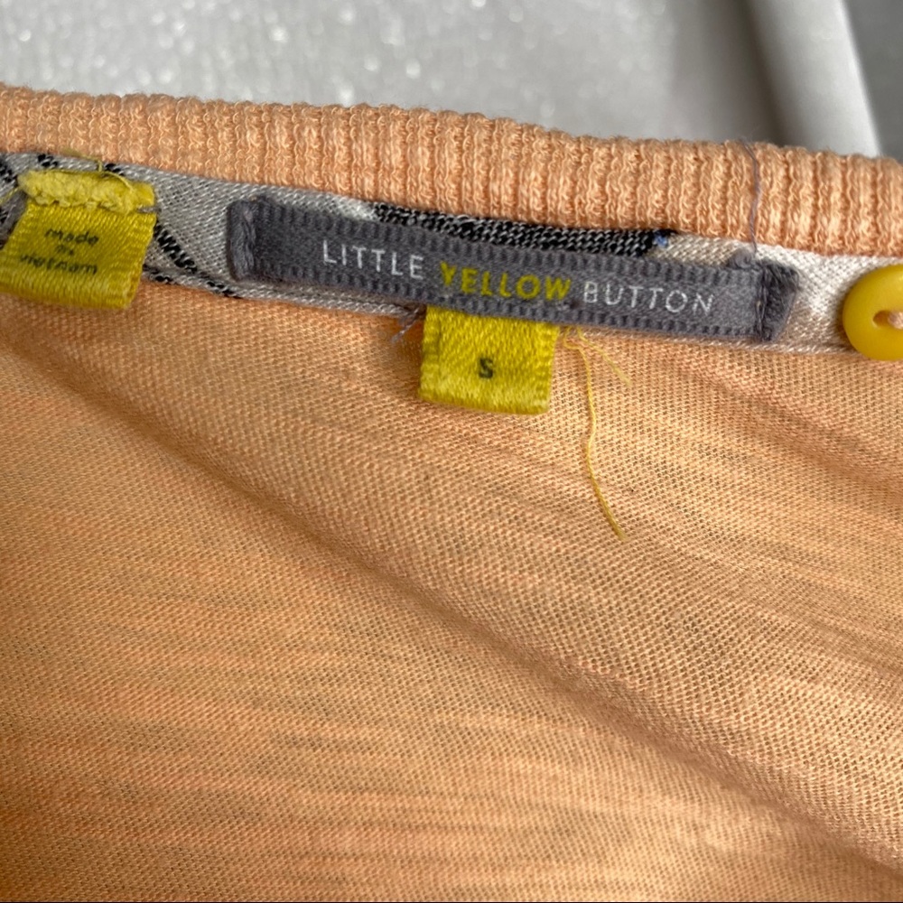 ANTHRO Little Yellow Button Striped Top - Picture 5 of 8